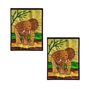 Elephant in Natural Environment Dschungel (2er-Pack) Aufbügeln Aufnäher - Bild 1 von 3