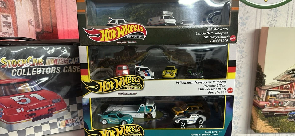 Lot Of 3 Hot Wheels Car Culture Box Set Premium 1:64 Real Riders Sealed - Image 1 of 1