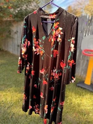 Vestido feminino de veludo floral boutique tamanho 1x manga comprida gola V festa de férias - Imagem 1 de 4