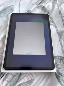 Apple iPad Pro 11in 1st Gen 2018 Silver Tablet, Cellular Wifi, Apple Pencil 2nd - Picture 1 of 8