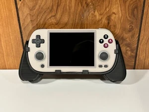 Anbernic RG40XXH Comfort Grip Case - Picture 1 of 4