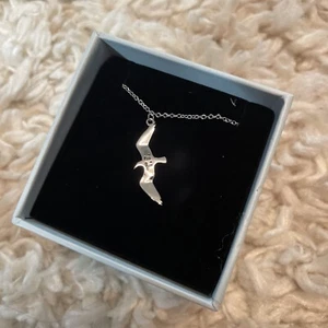 Taylor Swift Seagull Necklace 1989 Tour Jewelry Swifties Eras Tour NIB - Picture 1 of 3