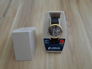 Vintage Lorus Mickey Mouse Gold Plated Hologram Face Quartz Unisex Watch - Picture 1 of 6