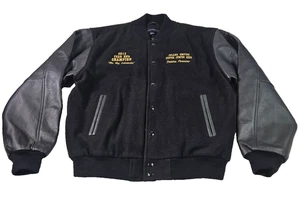 Bomber Varsity Giacca Lana Pelle Uomo M Nero Pelle Lana Ricamata Mai Usato - Foto 1 di 13