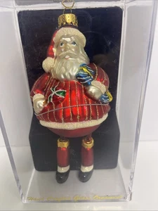 Unique Treasures Hand Made Hanging Christmas Santa Glass Ornament In Case - Picture 1 of 7
