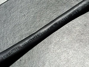 Cable de red Belden 2413F 23/4P CAT6+ F/UTP DataTwist Shield negro plenum/50 pies - Imagen 1 de 9