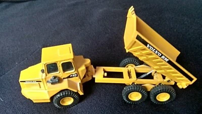 VOLQUETE ARTICULADO VOLVO BMA25 DUMPER 5350 JOAL ARTICULATED DUMPER TRUCK  1:50 - Imagen 1 de 3