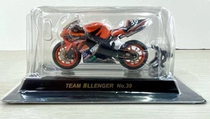 KYOSHO 5 Suzuka 8 Hours Endurance Road Race Machine Series 1/32 Scale Yamaha - Picture 1 of 10