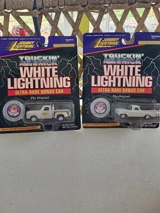 Johnny Lighting Ultra Rare White Truck White Lighting Bonus Set Of 2 Diff - Picture 1 of 1