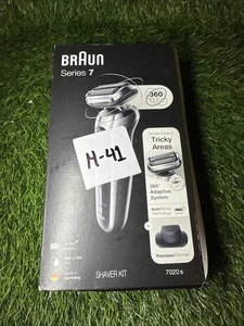 Braun Series 7 7020s Flex Electric Razor for Men with Precision Trimmer, Wet - Picture 1 of 7