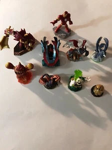 Lotto 8 figurine Activision Tri Tip + 1 Disney Infinity, 9 totali - Foto 1 di 6