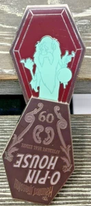 Prendedor Casa Disney O’Pin Evento MANSIÓN EMBRUJADA Autoestop Fantasmas GUS COFFIN LE250 - Imagen 1 de 4