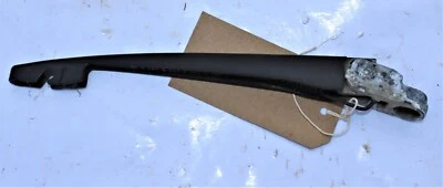 SUBARU FORESTER SG5 SG9 2.0XT,2.5 02-08 REAR WIPER ARM - Image 1 of 4