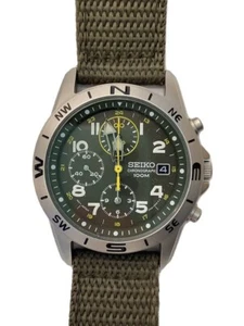 Seiko Men's Chronograph Date Green Dial Quartz Watch 7T92-0DX0 - Picture 1 of 5