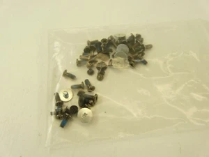 Schrauben - original und komplett aus einem Acer Aspire V5 572P (Nr.1) - Bild 1 von 1