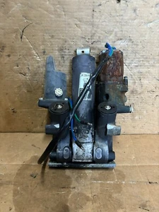 Mercury Optimax/carb V6 135 150 200 225 250 2 Wire Power trim Tilt Unit - Picture 1 of 10
