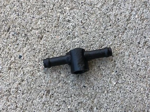 Seadoo RX GTX XP LRV limited carb T fitting BN46 947 951 270500417 270500416 - Picture 1 of 4