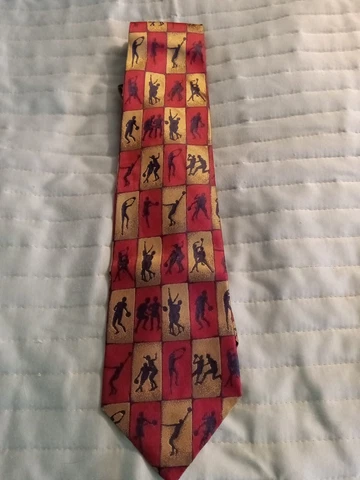 RARE VINTAGE MALIK & SEALY 100% SILK  BASKETBALL  THEMED NECK TIE Cover