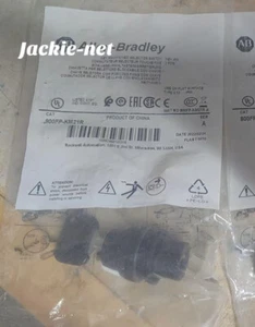 1PCS NEW 800FP-KM21R In Stock && - Afbeelding 1 van 1