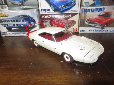 Dodge Daytona 1969 Danbury como nuevo 1/24 Foto 1 de 4