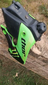 KAWASAKI KX65 00-19 RM65? FUEL GAS PETROL TANK AND RADIATOR FAIRINGS - Picture 1 of 7