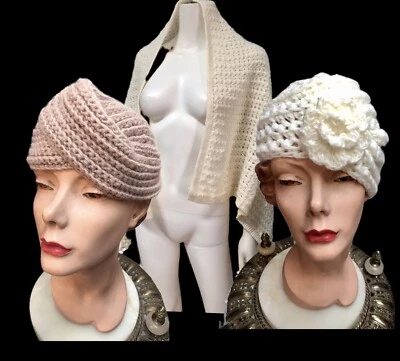 LOTE DE 3 PIEZAS) CHAL LARGO GANCHILLO A MANO VINTAGE AÑOS 50 ENVOLTURA Y 2 TURBANES, 1 con ROSETA Foto 1 de 4