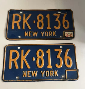 Pair of Vintage BLUE 1972 NEW YORK State License Plates RK-8136 - Picture 1 of 2