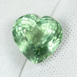 5.11 GIT" RARE SOFT GREEN MOZAMBIQUE NATURAL TOURMALINE Heart See Vdo 6339 DIS - Picture 1 of 5