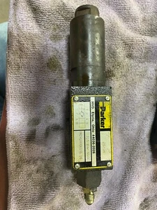Parker - Hydraulic Valve - #PRDM2PP06SNS16 - Picture 1 of 2