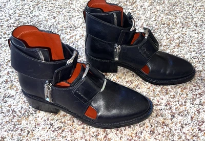 3.1 Phillip Lim Addis botines de cuero negro recortado 36.5 EUR 6.5 -7.5 EE. UU. Foto 1 de 4