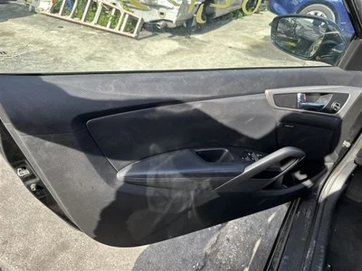 VELOSTER  2015 Front Door Trim Panel 1166980 Foto 1 de 4