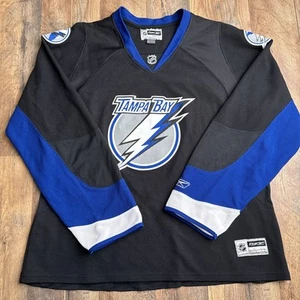 Tampa Bay Lightning Jersey Youth 2XL Black Reebok 3/4 Sleeves Athletic Hockey - Picture 1 of 12