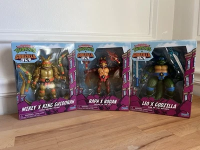 2025 Playmates TMNT X Godzilla Leonardo King Ghidorah Michelangelo Rodan Raphael - Image 1 of 4