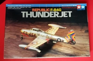 Modellino vintage Tamiya Republic F-84G Thunder Jet scala 1:72 collezione War Bird - Foto 1 di 6