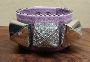 JUICY COUTURE W Wide Purple Leather Bracelet Lg Pave Crystal Pyramid Studs - Picture 1 of 5