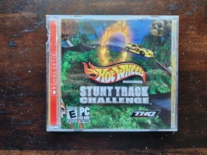 2004 Hot Wheels Interactive Stunt Track Challenge PC CD-Rom CIB - Picture 1 of 3