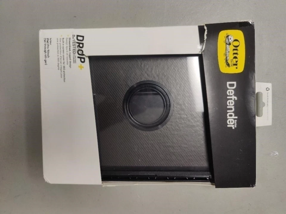 🛡️📱 OtterBox Defender Case iPad Pro 11" (1st–4th Gen) Black Rugged Cover Stand - Image 1 of 4