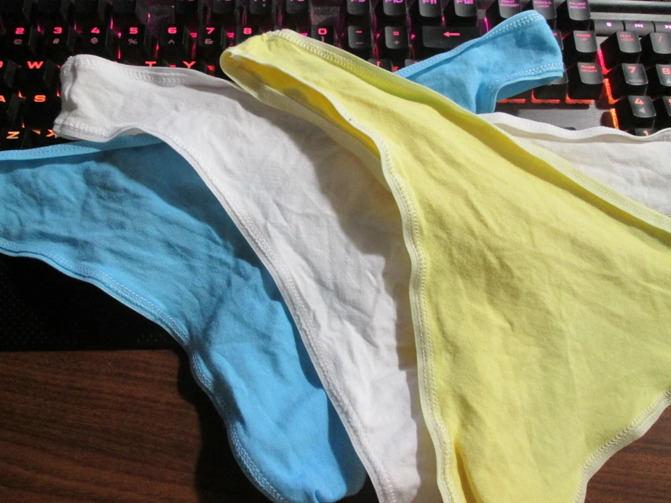 Nuevas 3 Tangas Marca George💘 Talla Mediana Cómodas Suaves 95% Algodón Wt, Aqua&Amarillo Foto 1 de 4