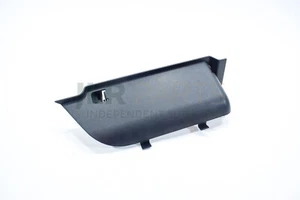 Range Rover Evoque RHD Fuse Panel Cover Ebony Black LR026120 Genuine New - Picture 1 of 2