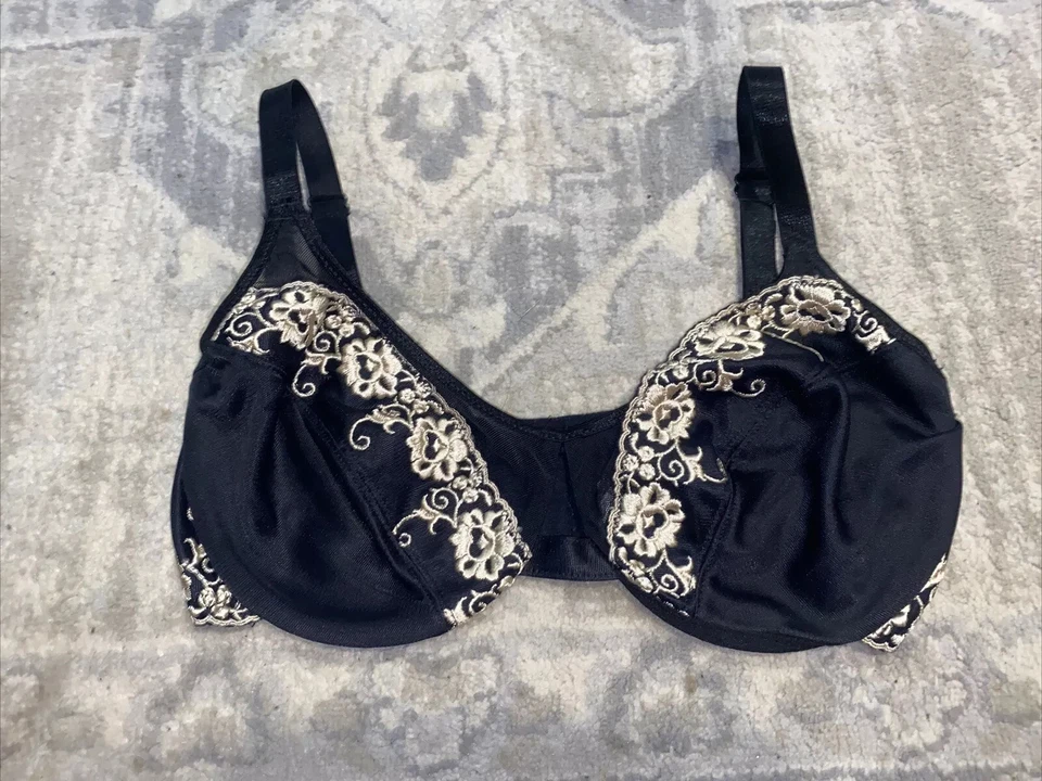 Sujetador con aros negro CABERNET 34DD 10610 correa trasera Foto 1 de 4