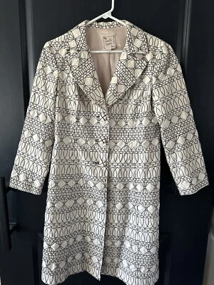 Chaqueta Nanette Lepore para mujer forrada con peplum negra blanca bordada longitud media 10 Foto 1 de 4