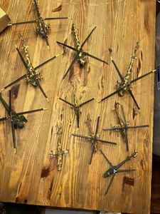 Vintage Custom Wargaming Helicopter Camouflage Unit Models 1/72? Full Squadron  - Picture 1 of 24