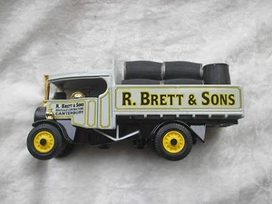 MATCHBOX SAMMLERSTÜCKE 1995 YAS 12-M R BRETT - VERPACKT - Bild 1 von 1