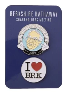 WARREN BUFFETT 2019 BERKSHIRE HATHAWAY ENAMEL PIN SET SHAREHOLDERS MEETING NEW! - Picture 1 of 3