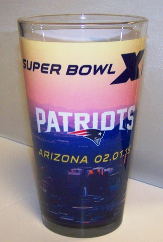 New England Patriots Colored Pint Glass 2014 Super Bowl 49 XLIX Champions Cover