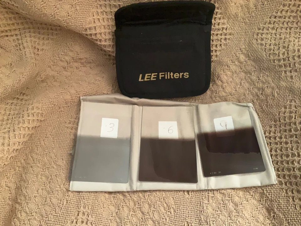 LEE 100 0.6ND Medium, 0.9ND Hard, 1.2ND Medium Neutral Density Grad Filter Set - Image 1 of 1