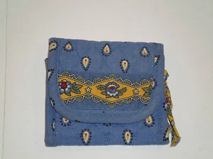 Vera Bradley French Blue Pocket Wallet Retired - Picture 1 of 4