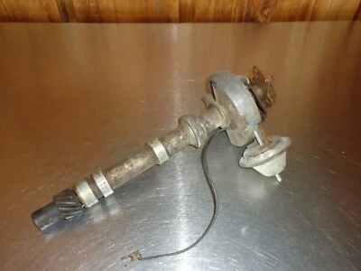 GM Delco Remy Distributor 1112093 3F28 522 CCW 1973 Chevy Chevrolet Camaro Nova - Image 1 of 4