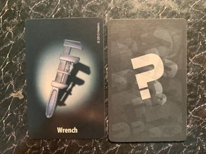 Clue 2013 Wrench WEAPON CARD GAME REPLACEMENT PIECE / PART Hasbro 2013 - Picture 1 of 2
