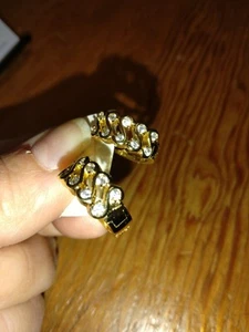 Pierced Earrings Gold Colored - Picture 1 of 5